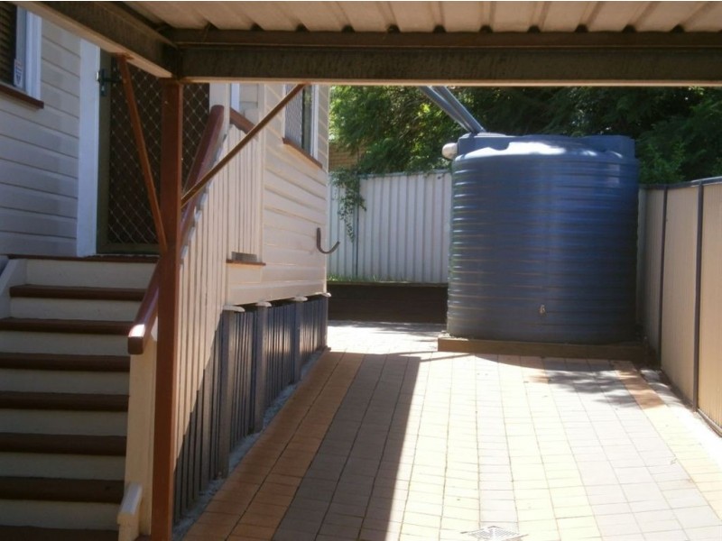 16 Mooney Street, Harlaxton QLD 4350