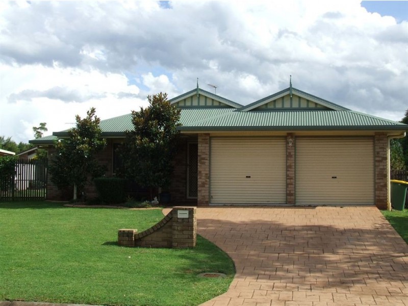 6 Malt court, Kearneys Spring QLD 4350