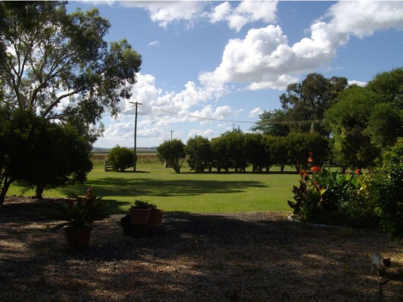 56 Newport Road, Headington Hill QLD 4361