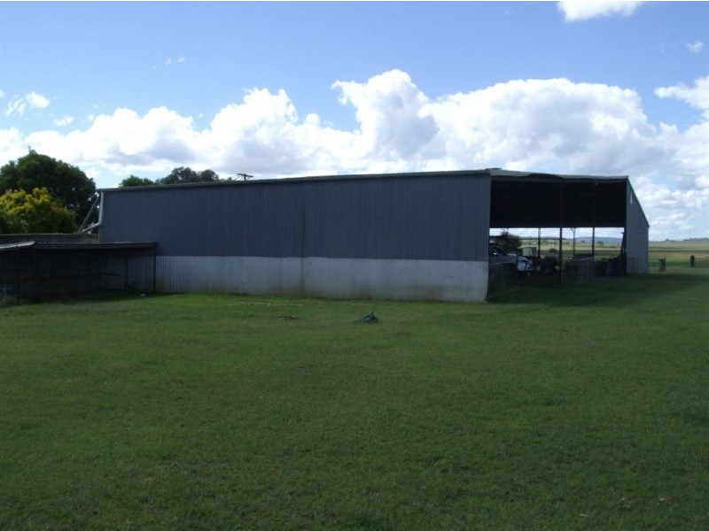 56 Newport Road, Headington Hill QLD 4361