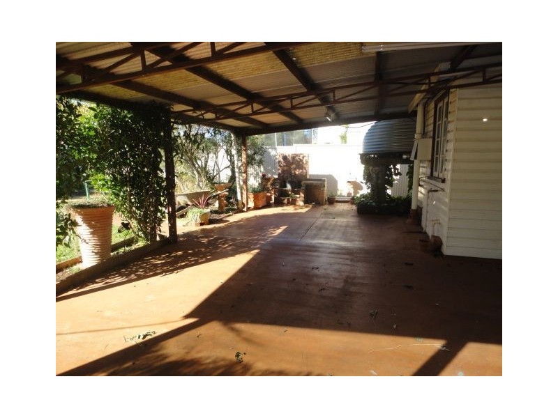 20 Goodwood Street, Newtown QLD 4350