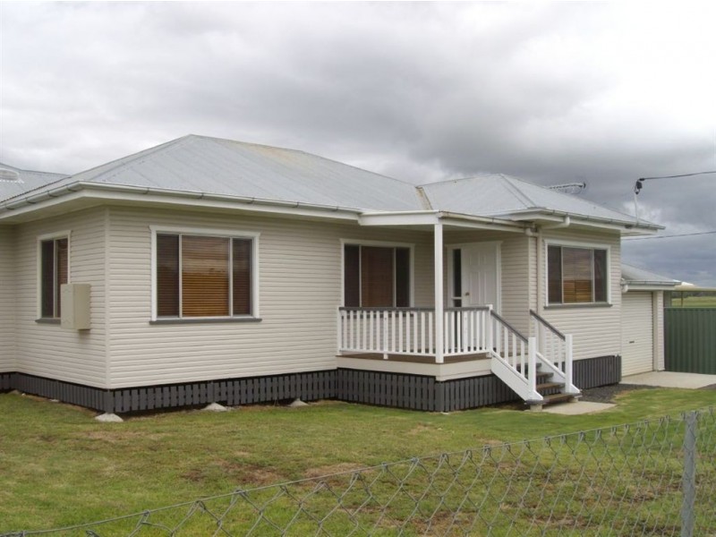 23 Free Street, Nobby QLD 4360