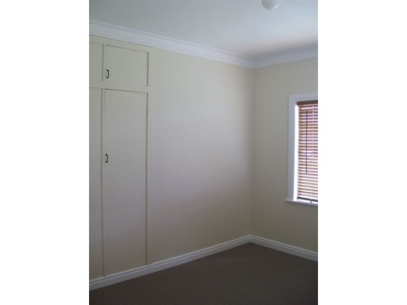 23 Free Street, Nobby QLD 4360