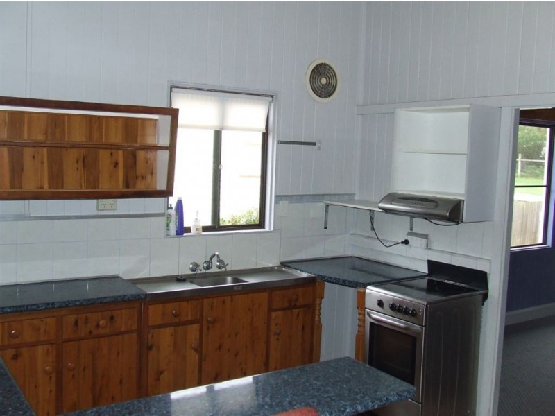 13 Waverley Street, North Toowoomba QLD 4350