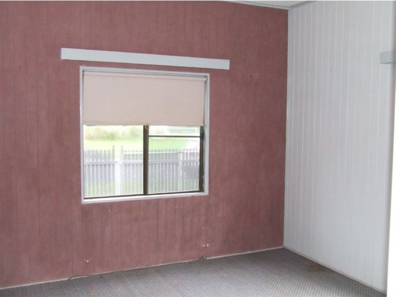 13 Waverley Street, North Toowoomba QLD 4350