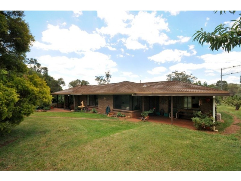 164 E Drews Road, Westbrook QLD 4350