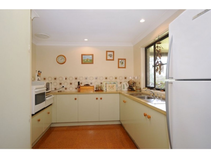164 E Drews Road, Westbrook QLD 4350