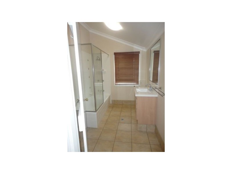 176 Campbell Street, Toowoomba QLD 4350