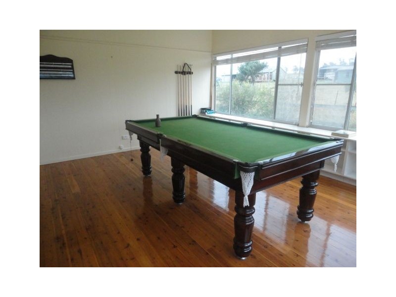 13328 New England Hwy, Cambooya QLD 4358