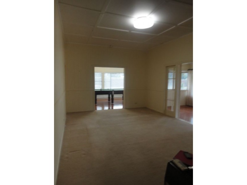 13328 New England Hwy, Cambooya QLD 4358