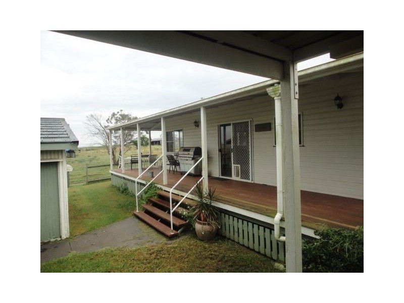 13328 New England Hwy, Cambooya QLD 4358