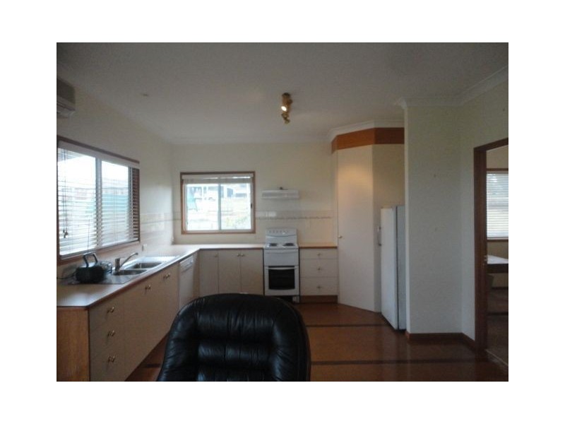 13328 New England Hwy, Cambooya QLD 4358