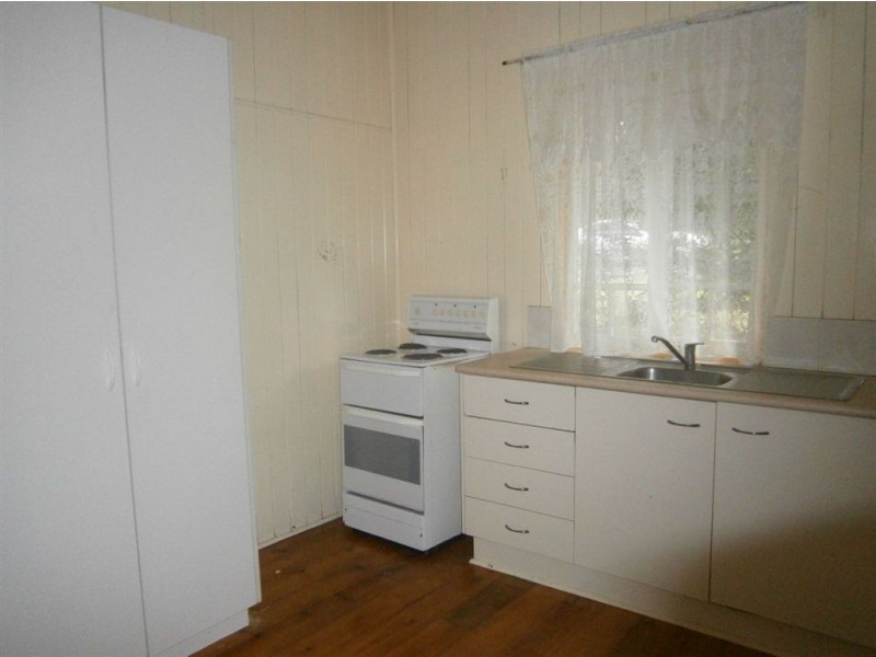 151 North Street, Rockville QLD 4350