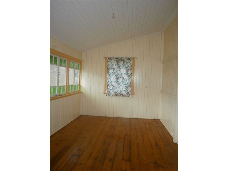 151 North Street, Rockville QLD 4350