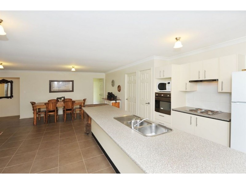 14 1/2 ac Eastside, Toowoomba QLD 4350