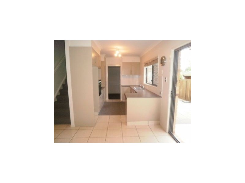 2/80 Ramsay Street, Centenary Heights QLD 4350