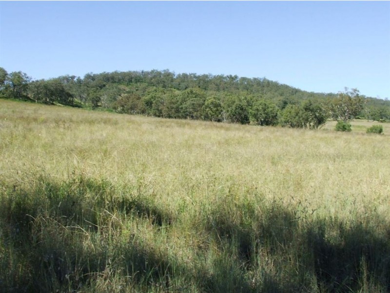 815 & 822 Volkers Lane, Mount Rascal QLD 4350