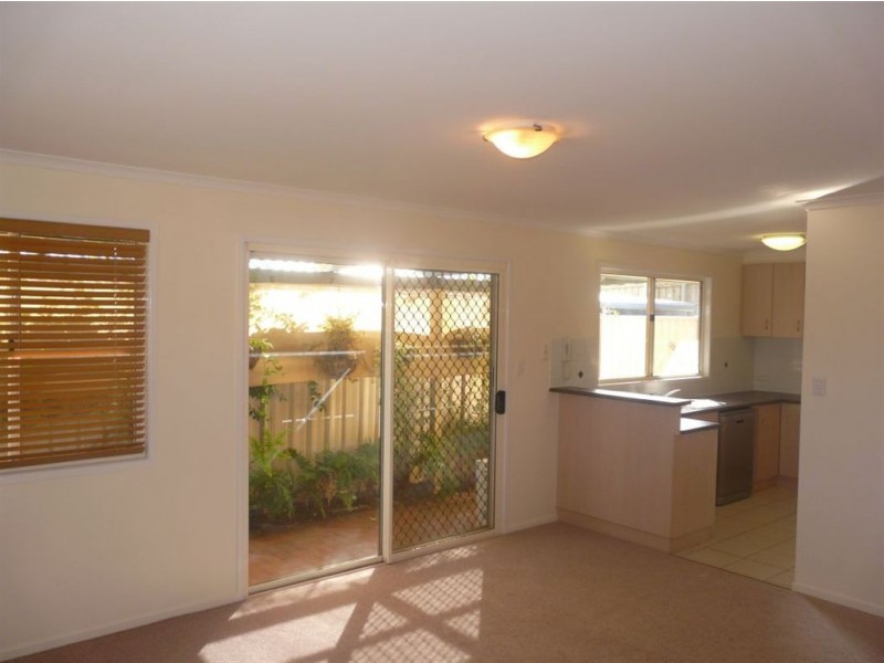 45/303 Spring Street, Kearneys Spring QLD 4350