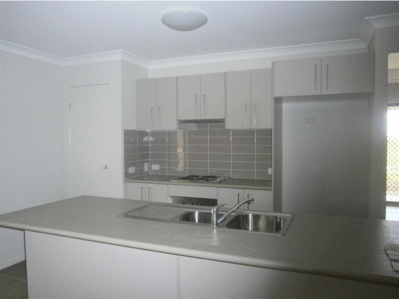 4 McMorrow Street, Kearneys Spring QLD 4350