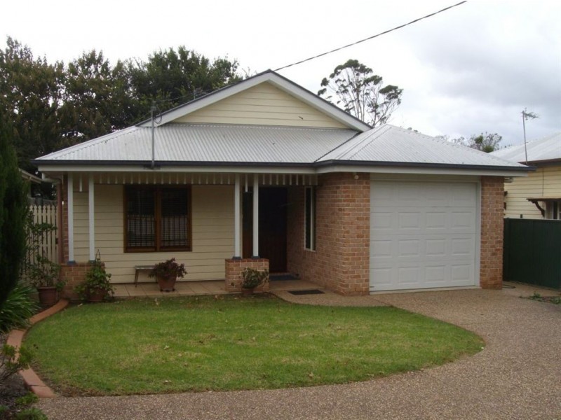 75a Taylor Street, Newtown QLD 4350