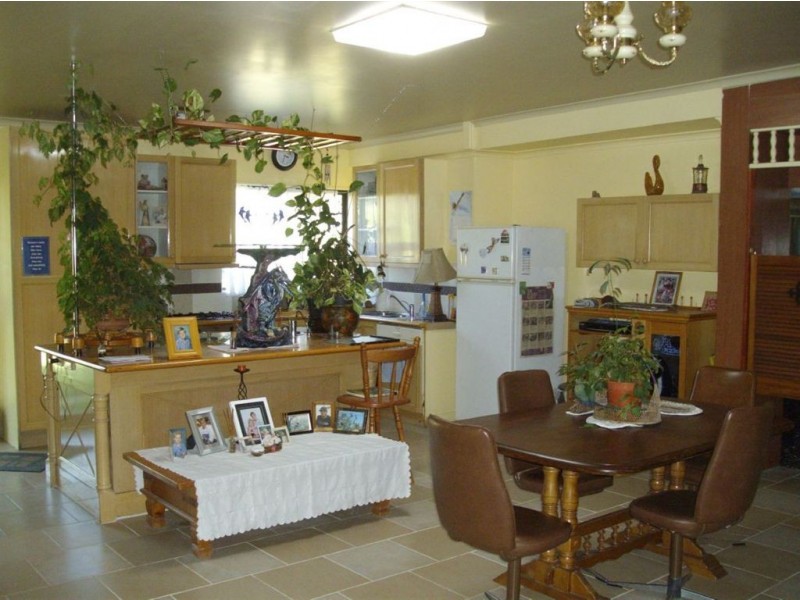 340 Thomas Road, Murphys Creek QLD 4352