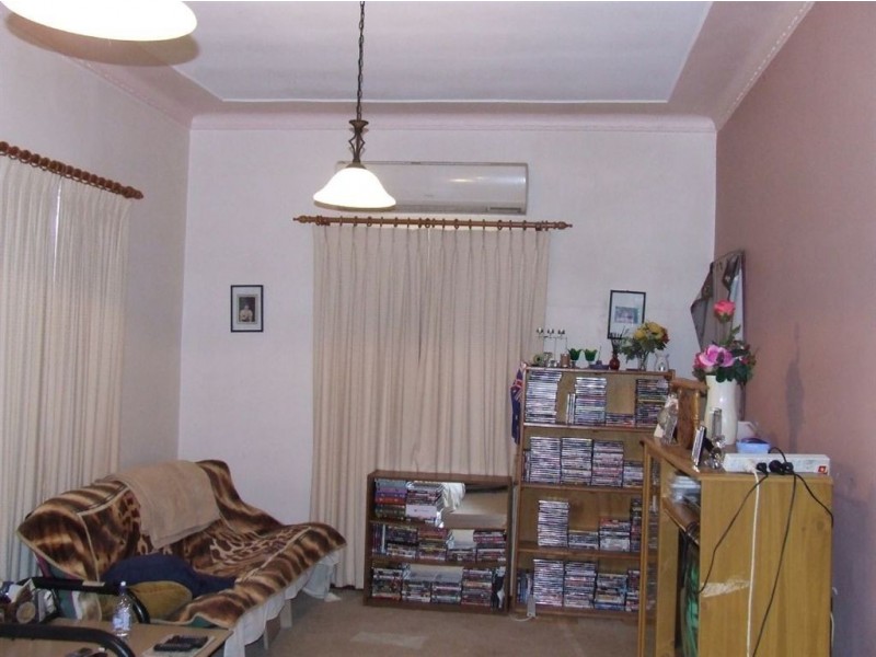 748 Ruthven Street, South Toowoomba QLD 4350