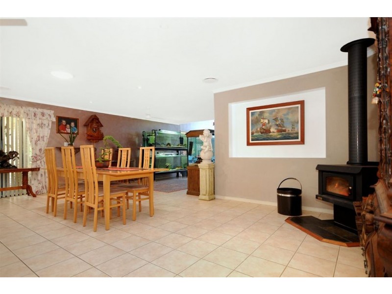 5 Charmaine Court, Highfields QLD 4352
