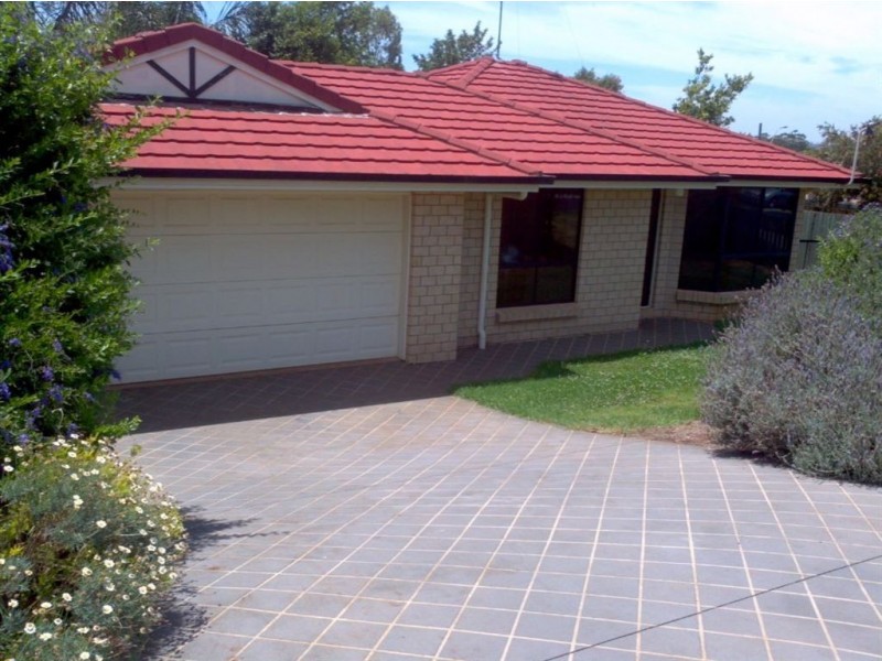 10 Malbec Street, Wilsonton QLD 4350