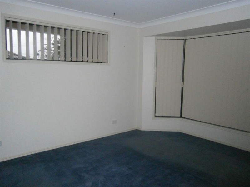 10 Malbec Street, Wilsonton QLD 4350