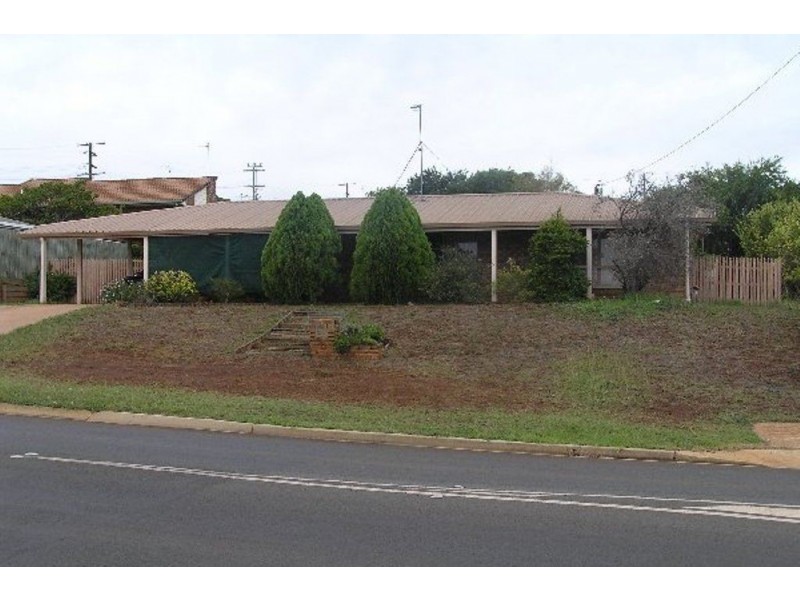 636 Greenwattle Street, Newtown QLD 4350