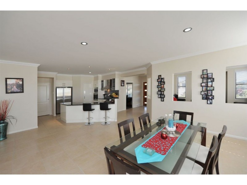 16 Edwin Street, Westbrook QLD 4350