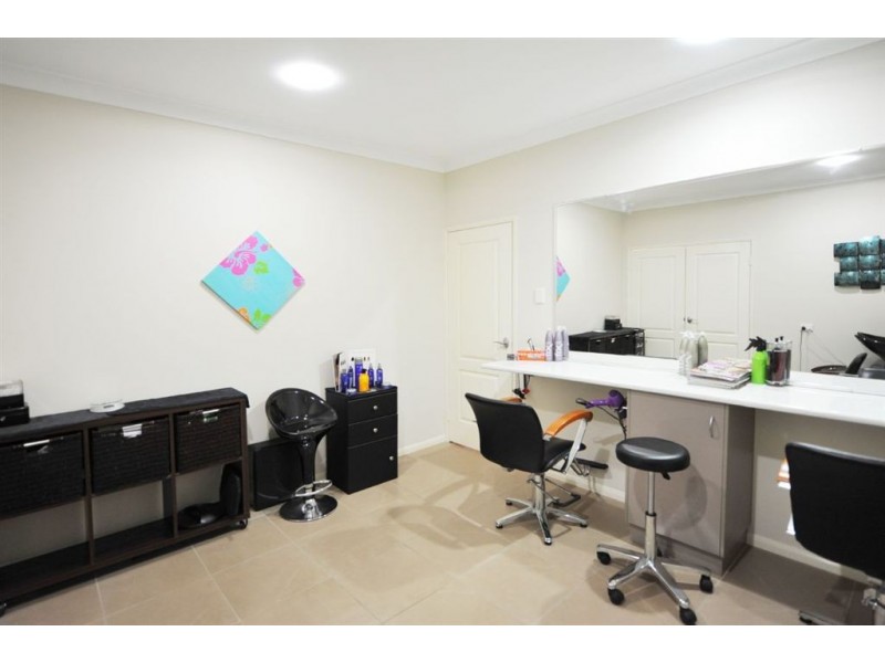 16 Edwin Street, Westbrook QLD 4350