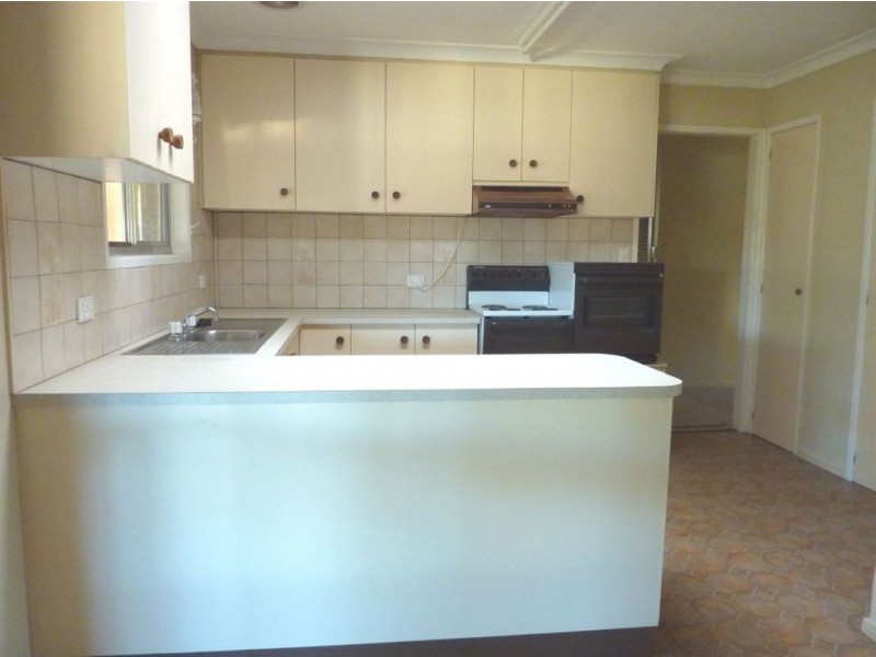 360 Bridge Street, Wilsonton QLD 4350