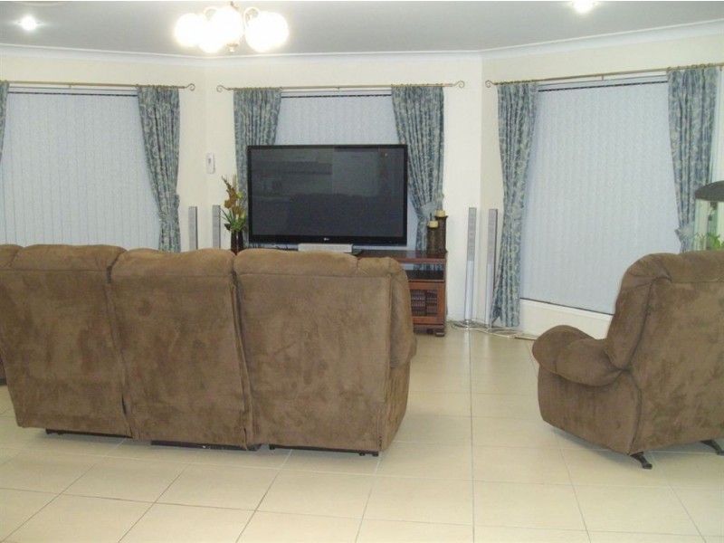 5 George Street, Helidon QLD 4344