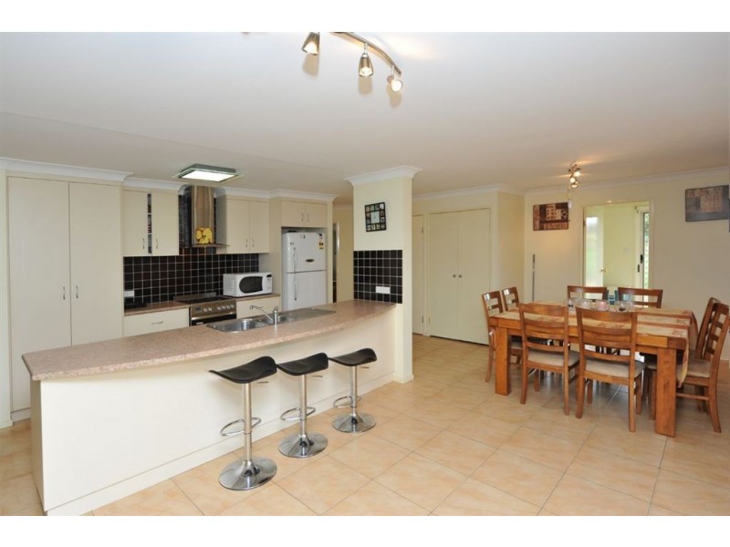 19 Macrossan Street, Cranley QLD 4350