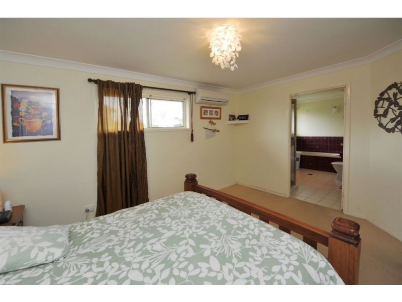 19 Macrossan Street, Cranley QLD 4350