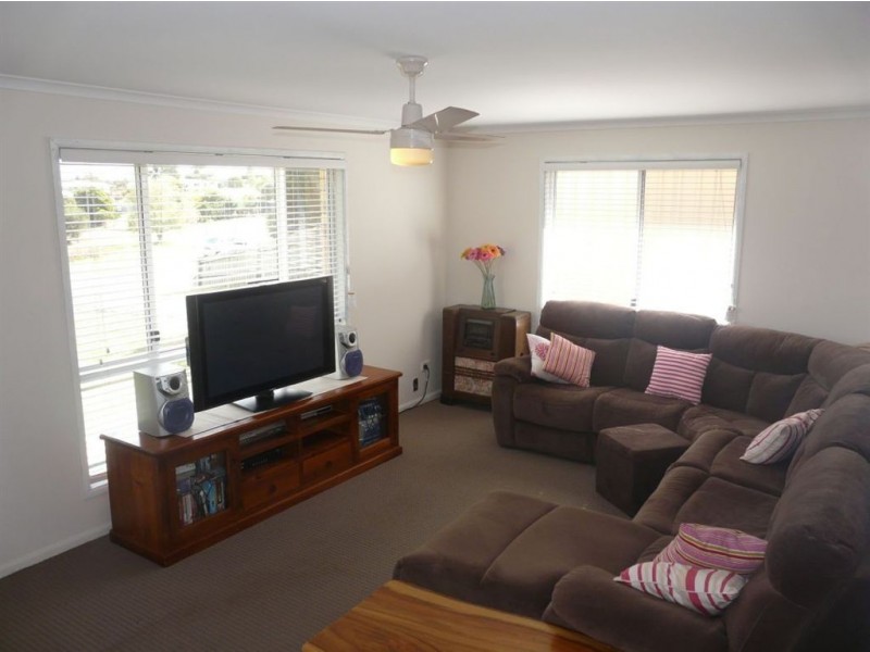 12 Garrett Road, Meringandan QLD 4352