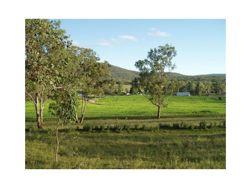 80 Hendrie Road, Pilton QLD 4361