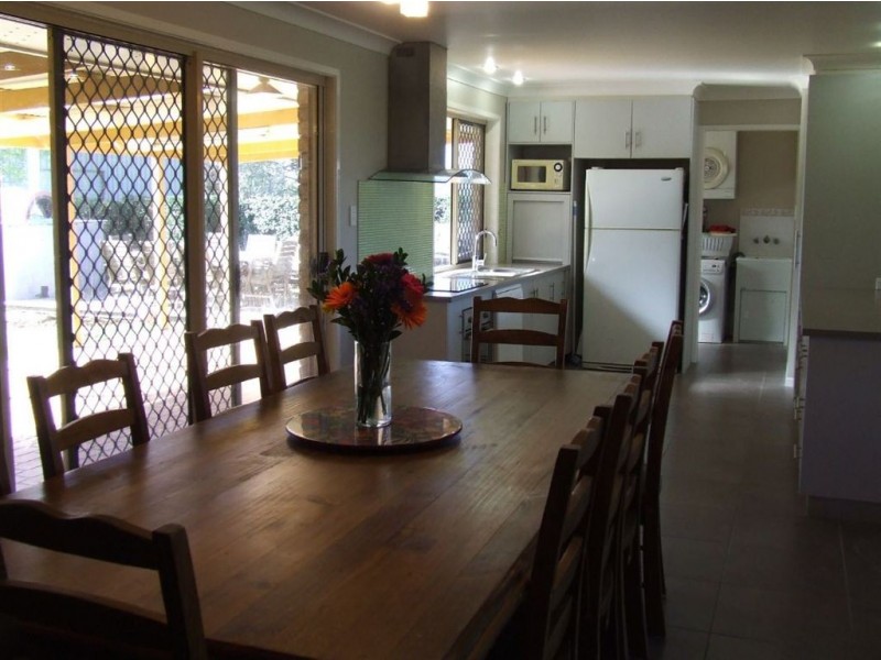 22 Schloss Court, Westbrook QLD 4350