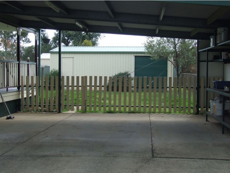 14 Creek Street, Cambooya QLD 4358