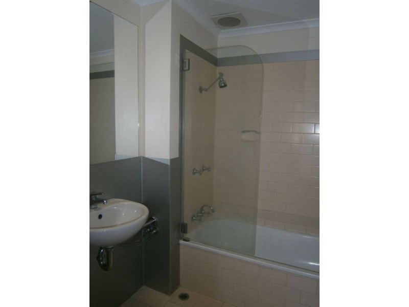 6/77 Lindsay Street, East Toowoomba QLD 4350