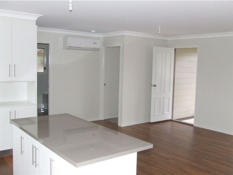 8 Ramsay Street, Cambooya QLD 4358