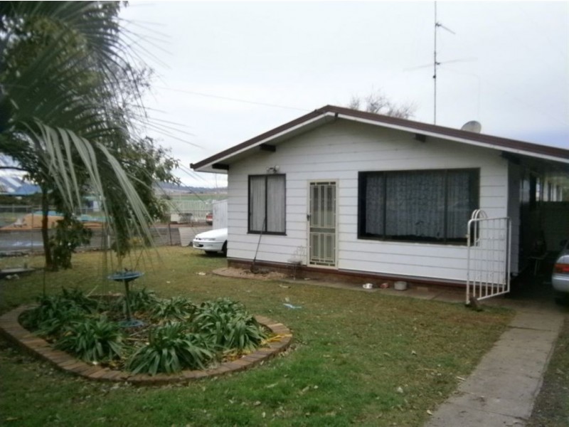 102 Main Street, Westbrook QLD 4350