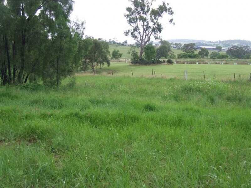 27 Graham Road, Torrington QLD 4350