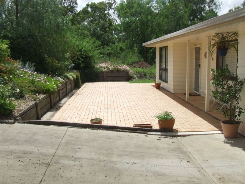 27 Graham Road, Torrington QLD 4350