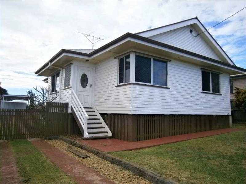 11 Kelly Street, Harlaxton QLD 4350