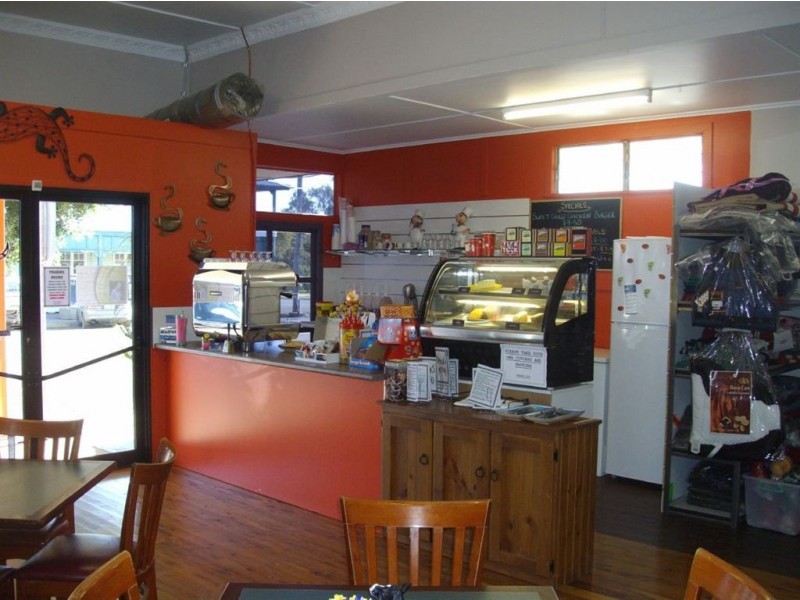 33 High Street, Jandowae QLD 4410