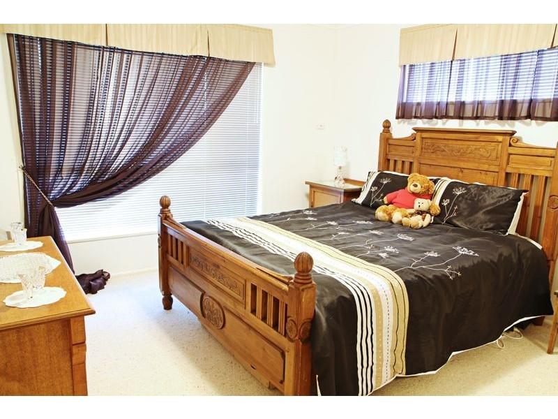 3 McCubbin Street, Wilsonton QLD 4350