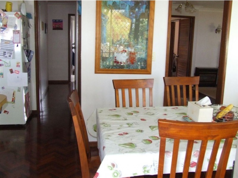 8A Bingara Street, Mount Lofty QLD 4350