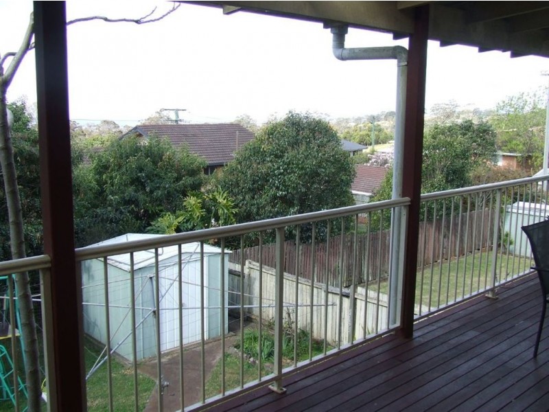 8A Bingara Street, Mount Lofty QLD 4350